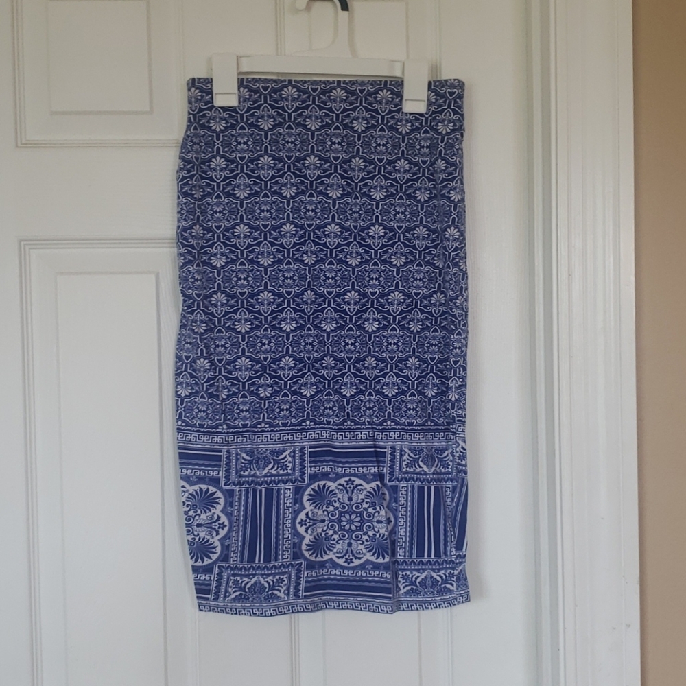 Blue & white pencil skirt